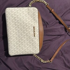 Michael Kors Crossbody bag